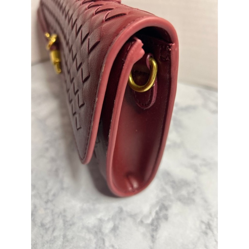 Clutch Bag with Gold Clasp - Picture 5 of 8